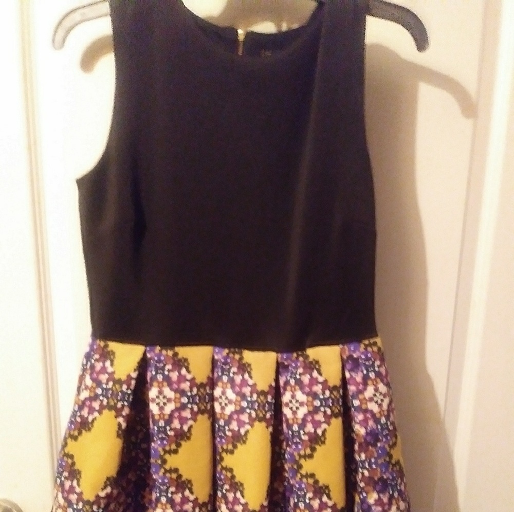 Just Taylor Dress
